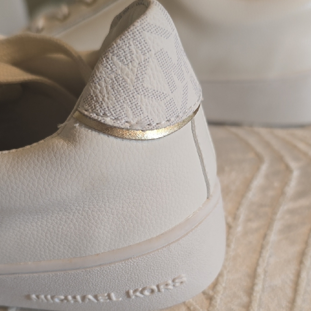 Michael Kors White Sneakers with Metallic Logo - Picture 7 of 9